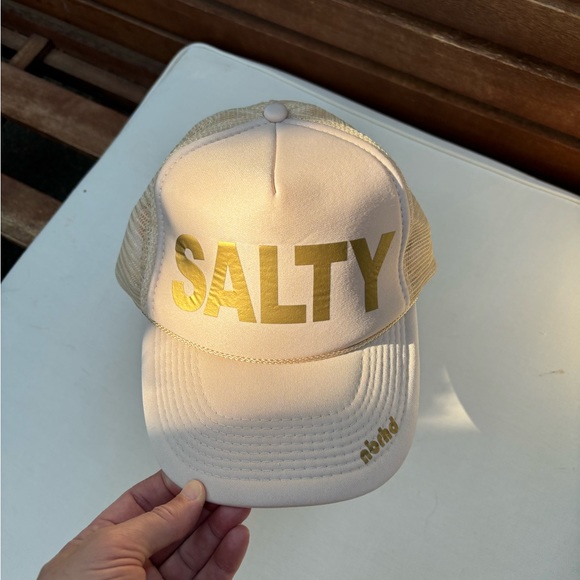 Trucker hat - one size fits all - Picture 7 of 8